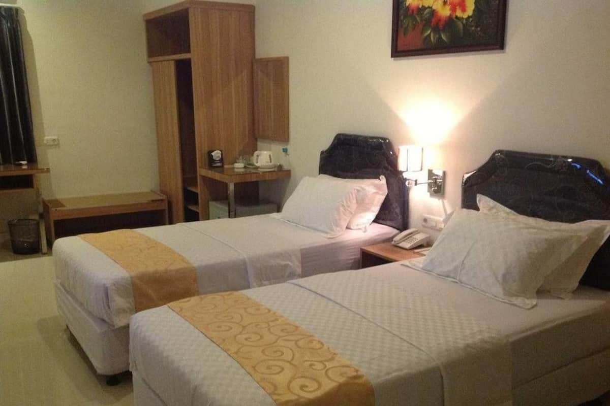 Deluxe Room | In-room safe, desk, free WiFi