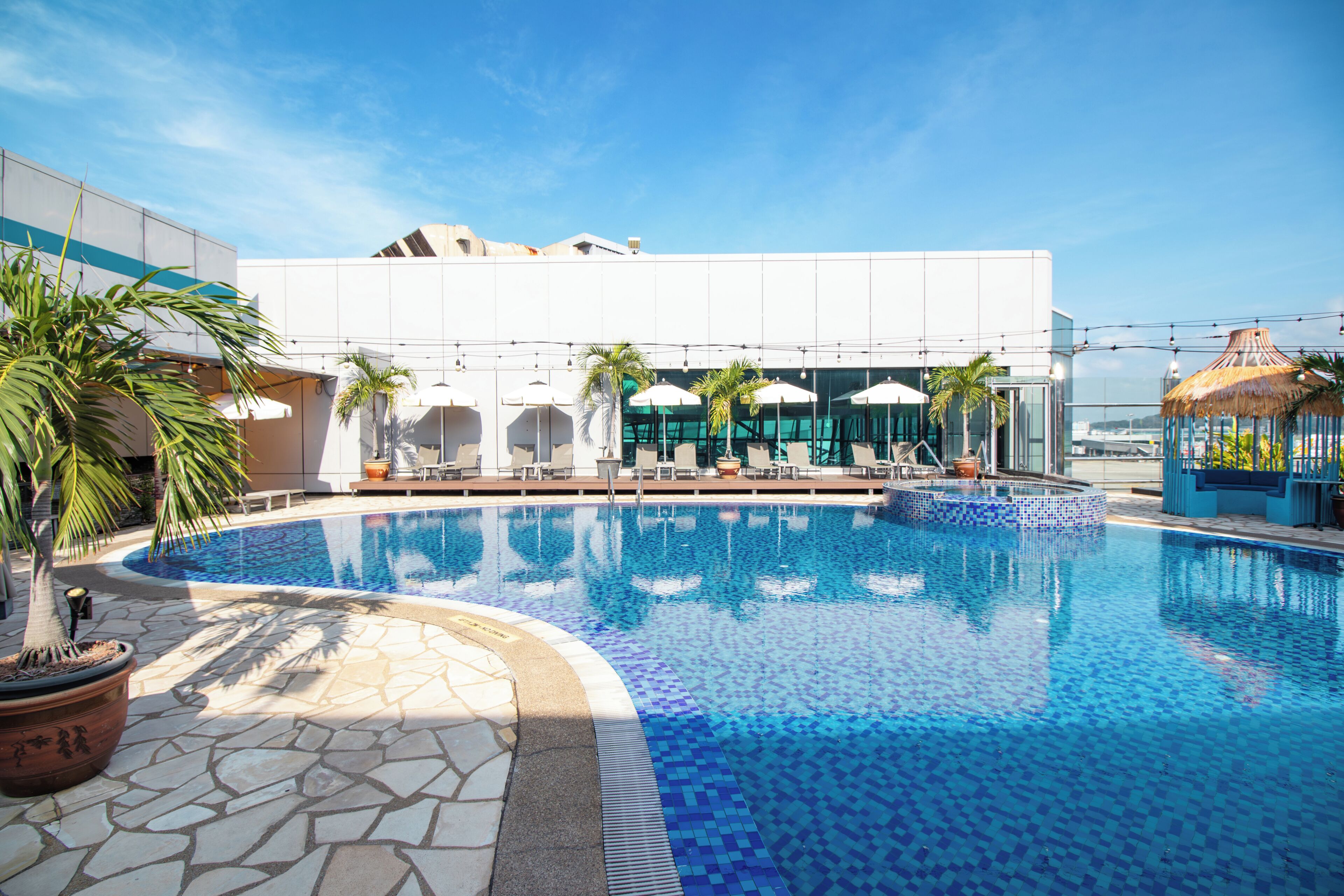 Outdoor pool, pool loungers
