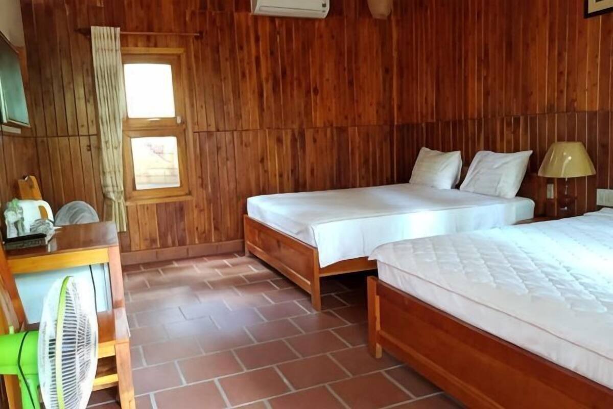 Minibar, két bảo mật tại phòng, bàn, phòng cách âm 