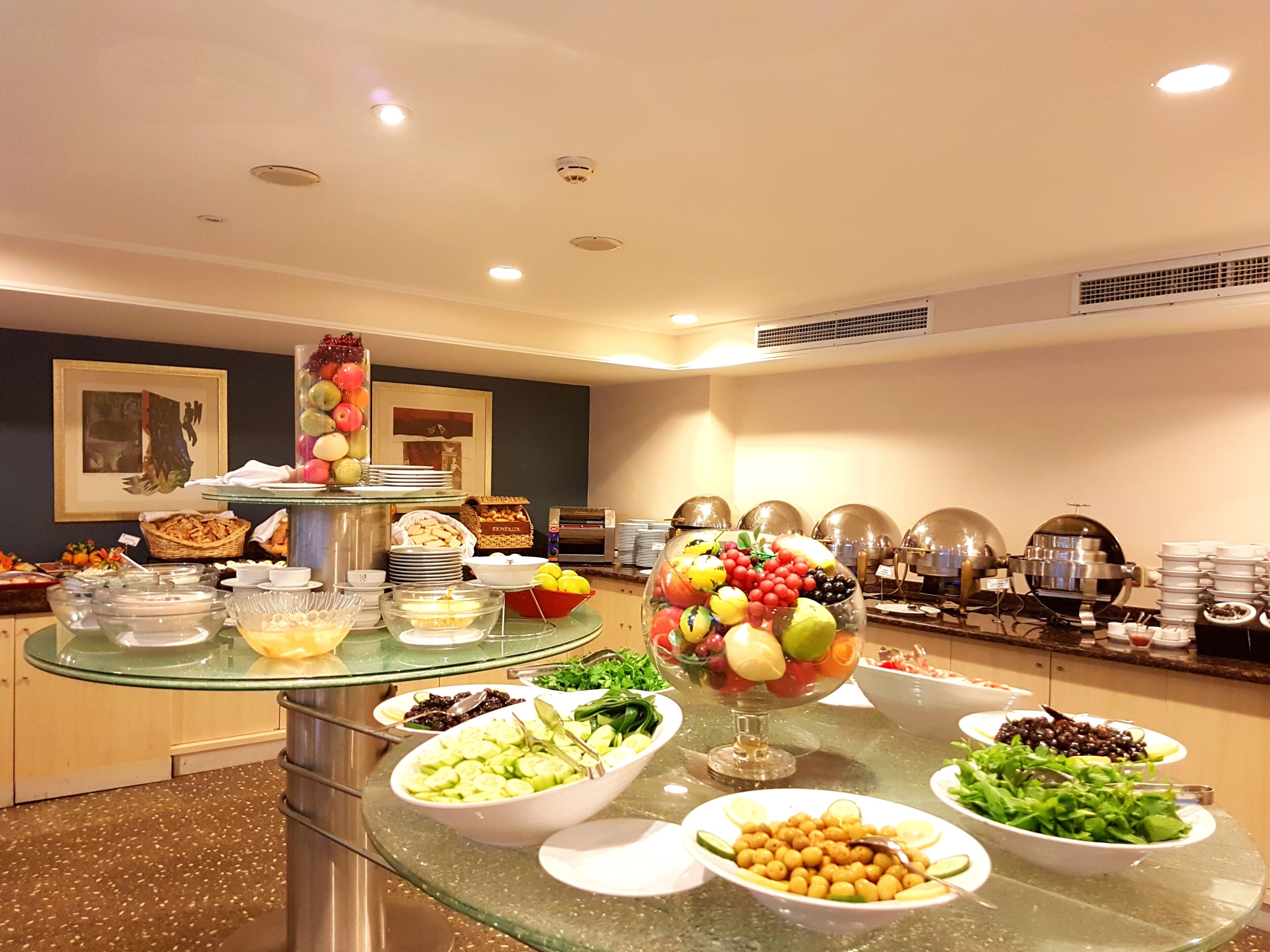 Frokost, lunsj og middag serveres, tyrkiske retter 