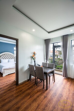 Studio Suite Super King and Bunk Bed, Balcony, Garden View | View from room