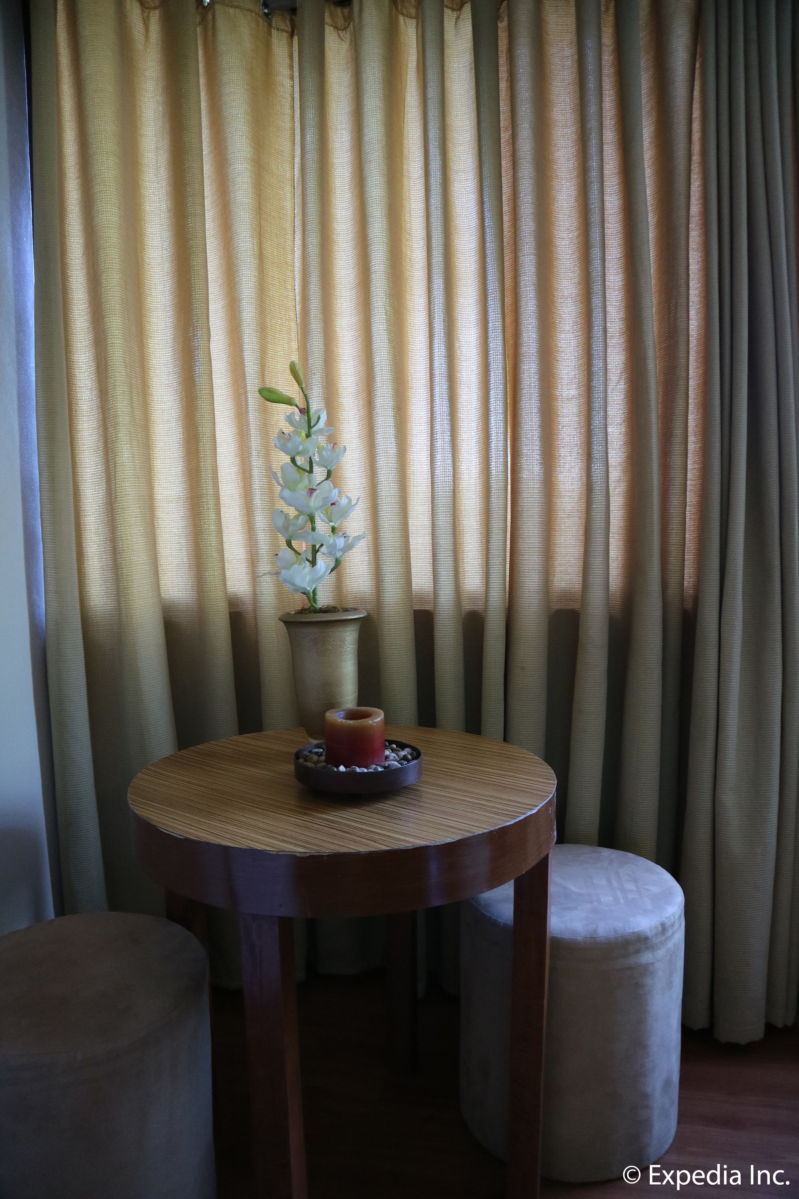 Standard Suite, Non Smoking | Room amenity