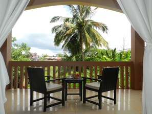 Suite familiar, 1 habitación, balcón, vista al río | Balcón