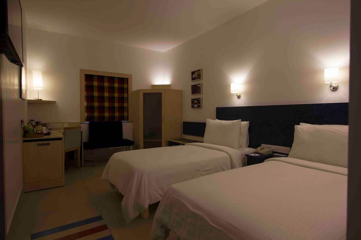 minibar, in-room safe, desk, soundproofing