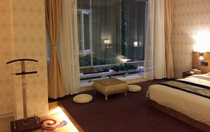 Classic-dobbeltværelse - 1 dobbeltseng | 1 soveværelse, premium-sengetøj, minibar, pengeskab på værelset