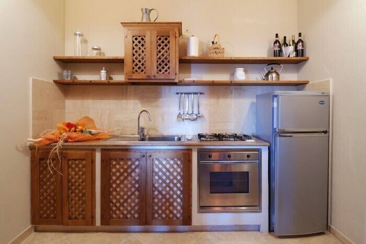 Family Apartment | Private kitchenette | Coffee/tea maker