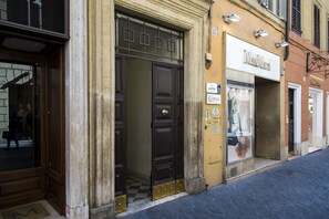 Entrada de la propiedad