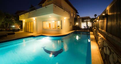 Villa Topaz
