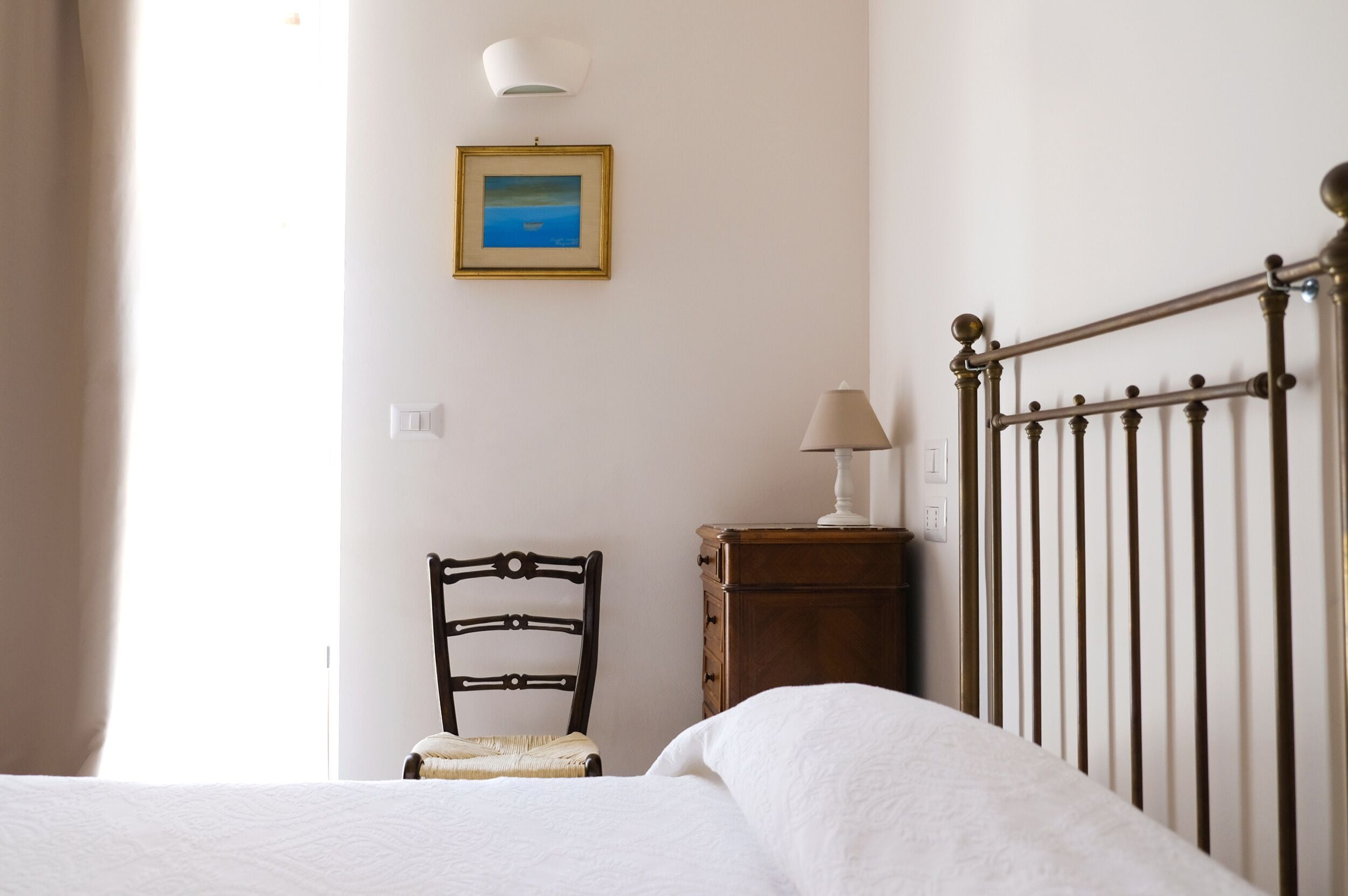 Double Room | 1 bedroom, blackout drapes, free WiFi, bed sheets