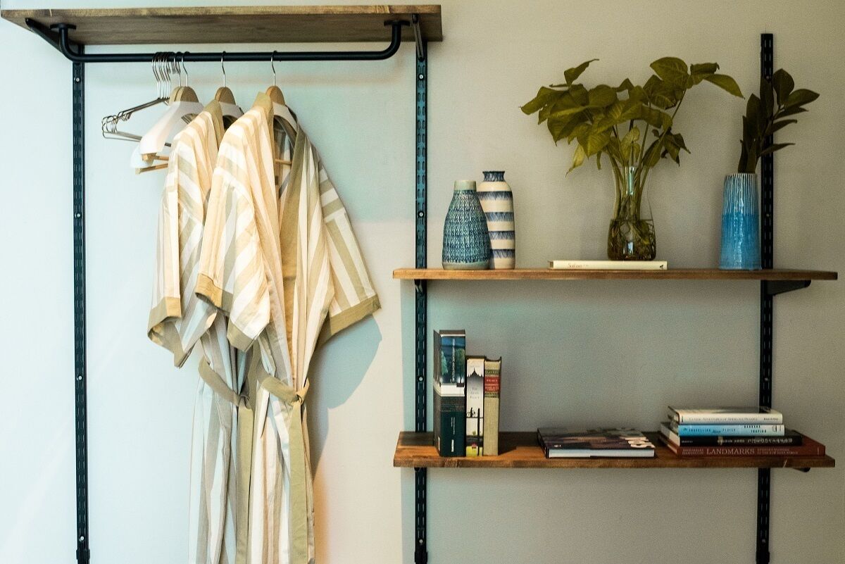 premier room, bathtub | 1 bedroom, minibar, in-room safe, individually decorated