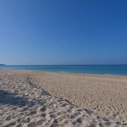 Sulla spiaggia, teli da spiaggia