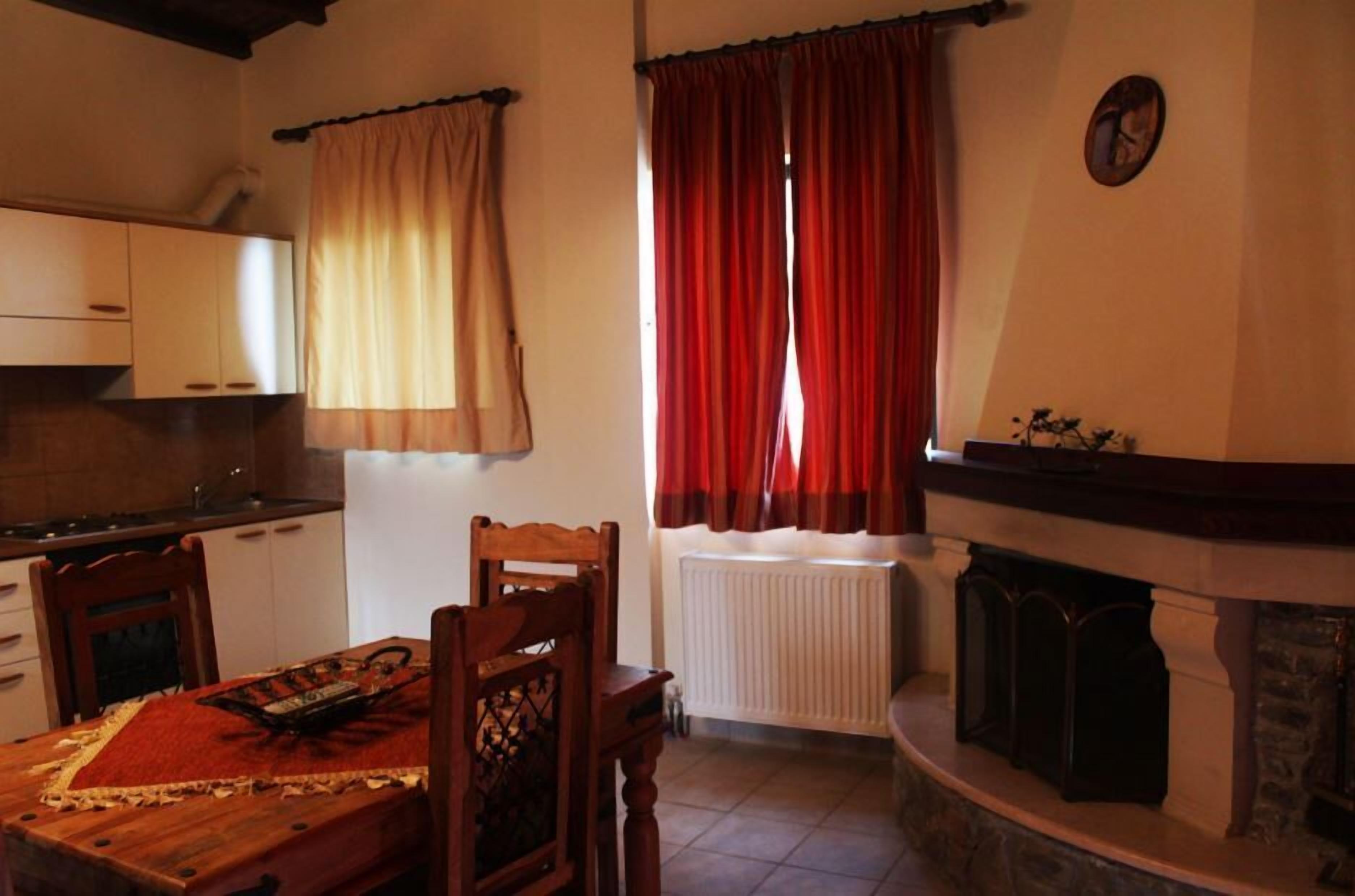 cottage | living area | 24-inch flat-screen tv with satellite channels, tv, fireplace