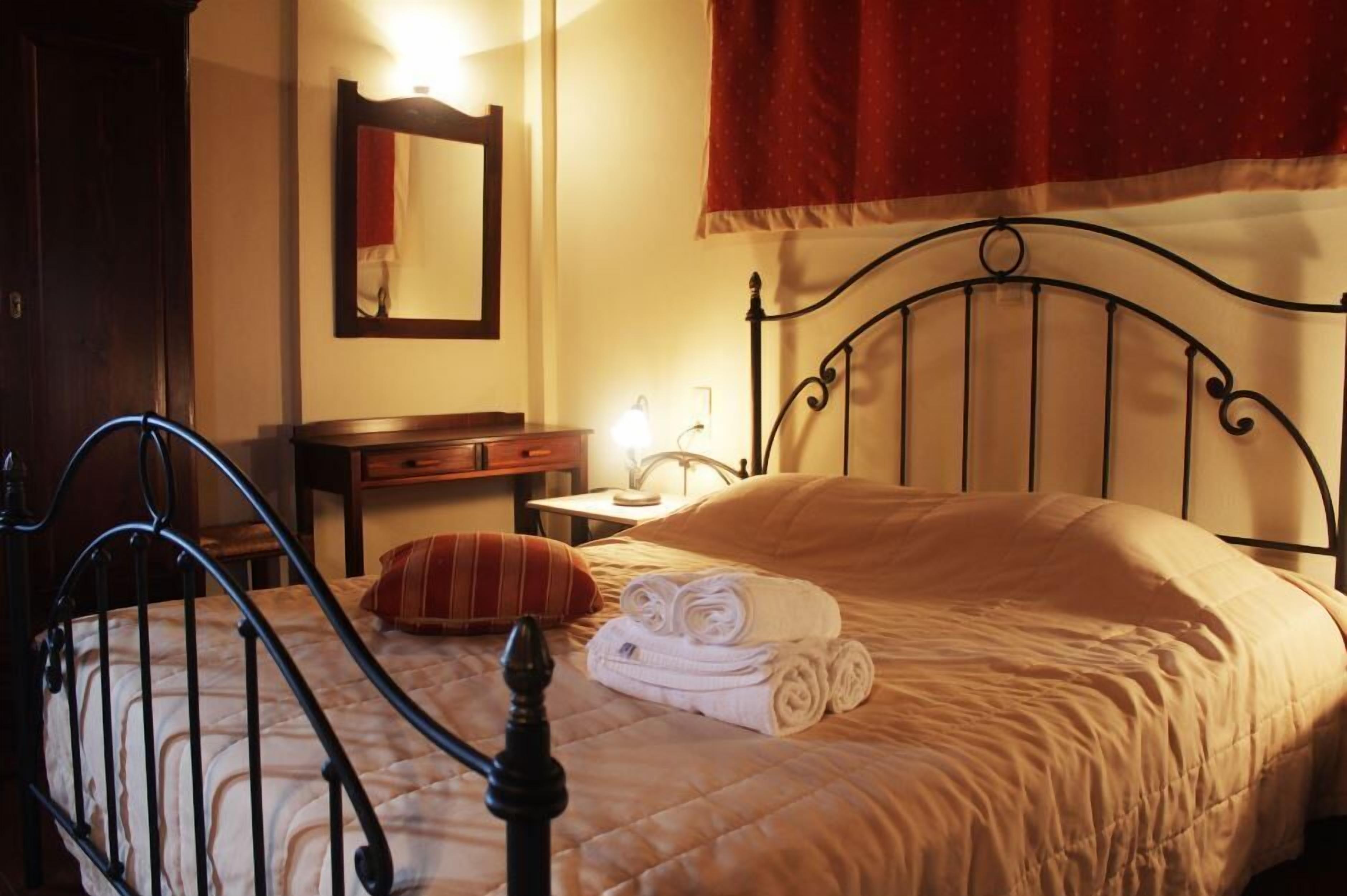 cottage | individually decorated, individually furnished, desk, laptop workspace