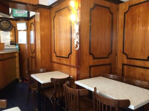 Restaurant - Hôtel Stanislas (Paris)