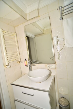 Bathroom - Hotel Liva Suite (Istanbul)