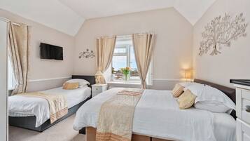 Triple Room, Ensuite