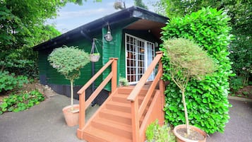 Traditional Cabin, Private Bathroom, Garden View (Tiny Rustic) | Exterior