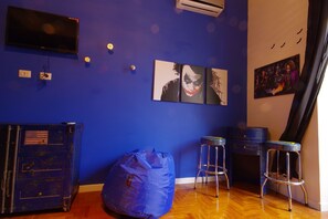 Triple Room, Shared Bathroom | Room amenity - Movie Guesthouse (Rome)