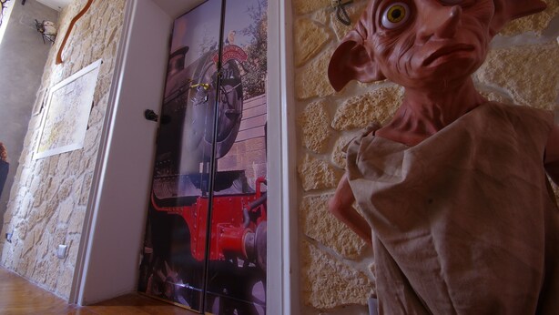 Unclassified image, 1 of 19, button - Movie Guesthouse (Rome)