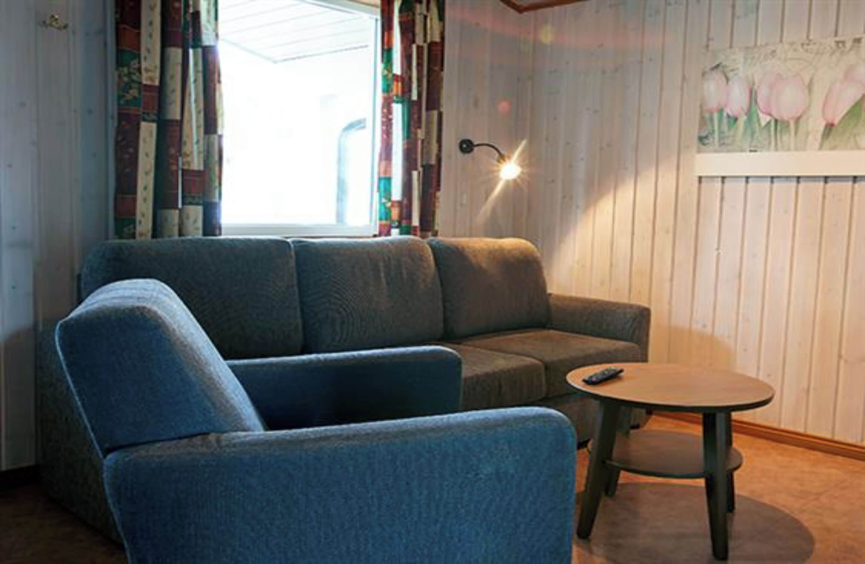 cottage, 2 bedrooms | desk, soundproofing, free wired internet