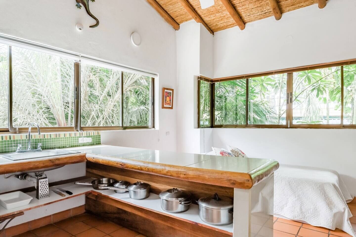 premium bedding, minibar, in-room safe, blackout curtains