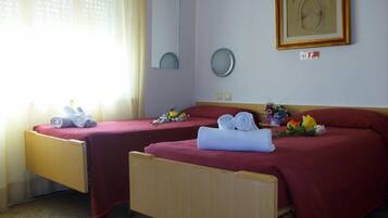 Double or Twin Room | Rollaway beds, free WiFi