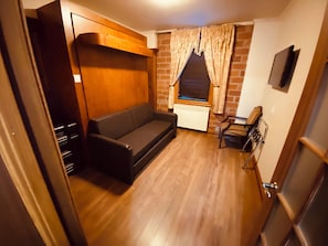 Luxury Suite