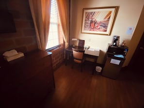 Standard Double Room | Desk, iron/ironing board, free WiFi, bed sheets