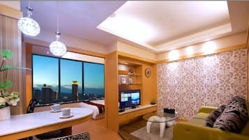 双人房 (with Street View) | 高档床上用品、羽绒被、遮光窗帘、隔音