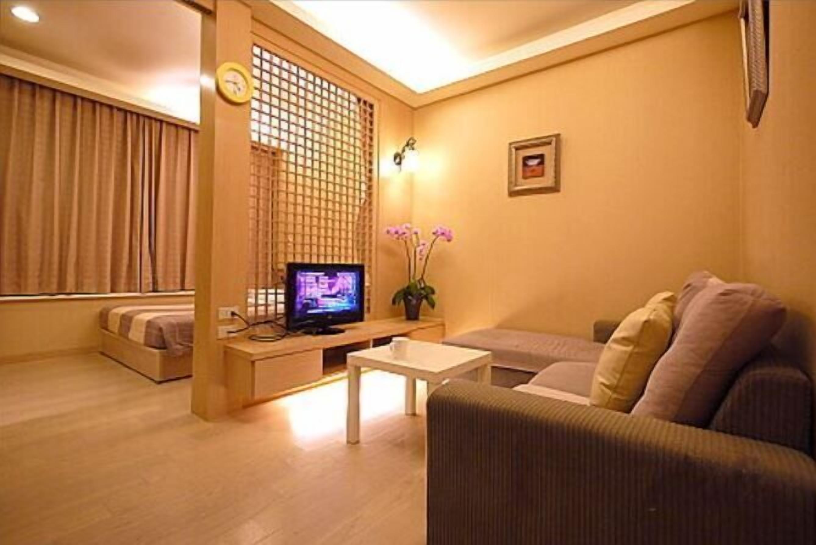 standard double room | premium bedding, down duvets, blackout curtains, soundproofing