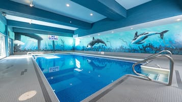 Una piscina techada