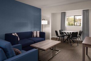 Suite, 1 King Bed, Non Smoking, Balcony | Iron/ironing board, free WiFi, bed sheets - Anchor Inn & Suites, BW Signature Collection (Campbell River)