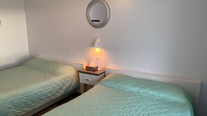 Room - Auberge Motel Panorama (Lac-Bouchette)