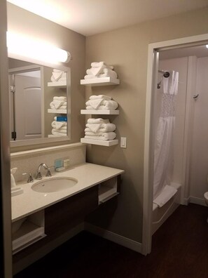 Room, 2 Queen Beds, Non Smoking, Refrigerator & Microwave | Bathroom | Free toiletries, hair dryer, towels