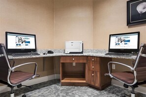 Business center - Hampton Inn Bartow (Bartow)