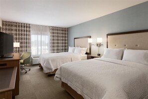 In-room safe, free cribs/infant beds, free WiFi, bed sheets - Hampton Inn Bartow (Bartow)