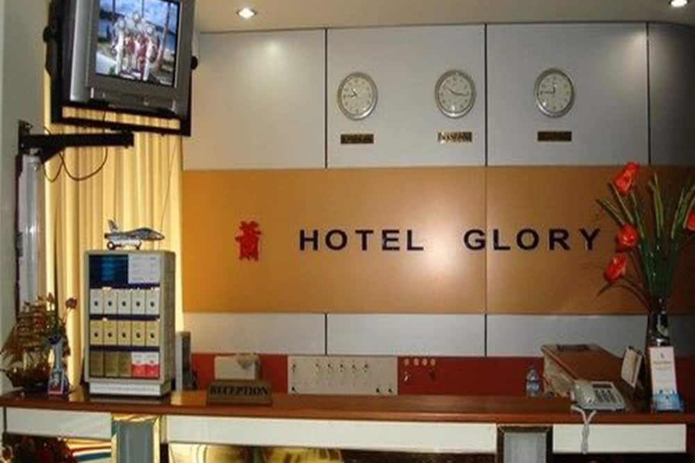 Hotel Glory