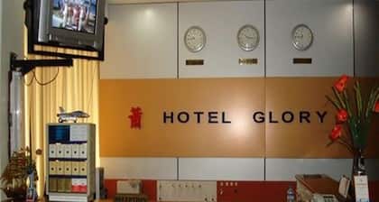 Hotel Glory