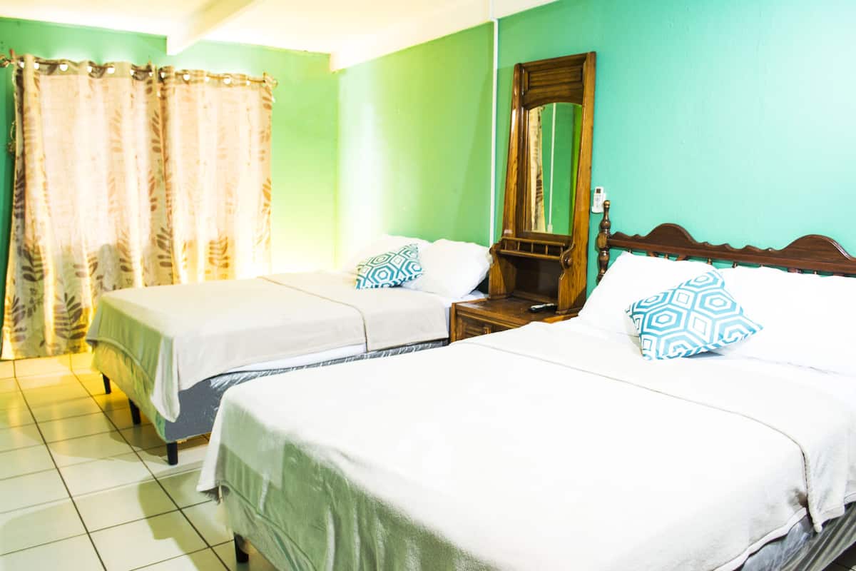 Premium bedding, desk, iron/ironing board, free WiFi