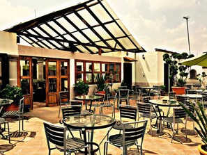 Porch - Refugio Victoria (Morelia)
