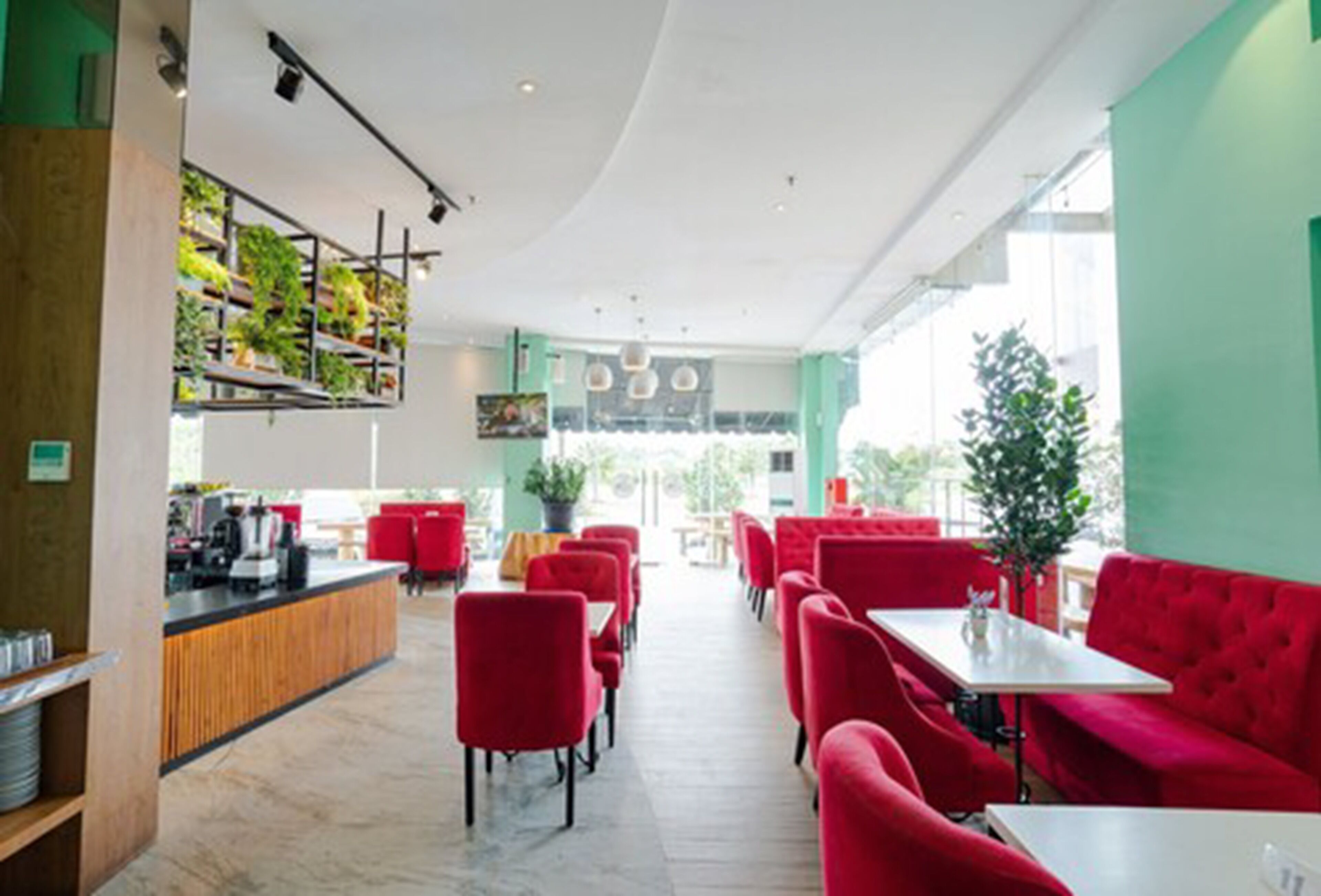 breakfast, lunch, dinner served; indonesian cuisine