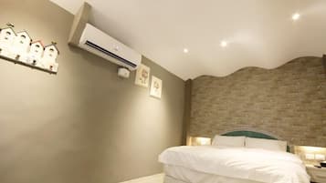 Standard Double Room | Premium bedding, desk, rollaway beds, free WiFi