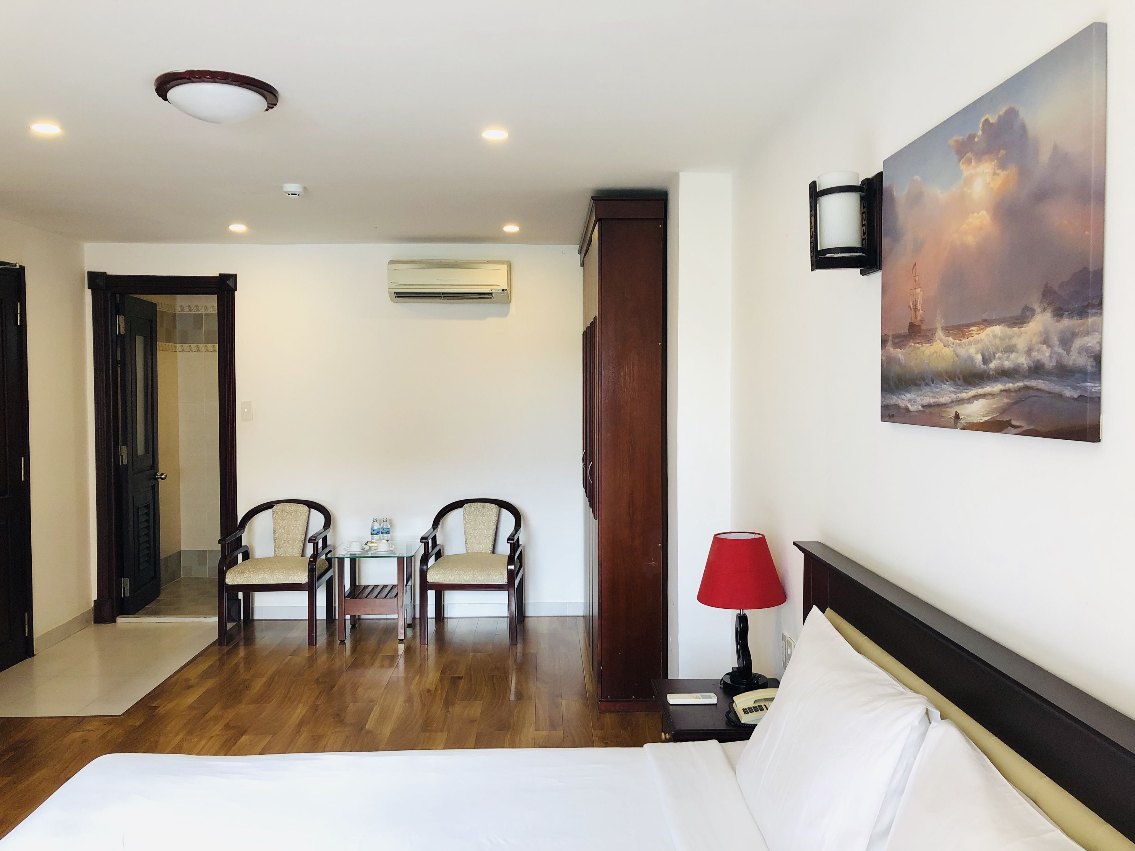 club suite | minibar, in-room safe, desk, blackout curtains