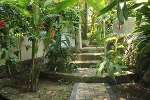 ラグジュアリー アパートメント ベッド (複数台) パーシャルシービュー タワー | 庭園