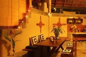 Apartment, 1 Bedroom, Garden View | Egyptian cotton sheets, premium bedding, individually decorated - Dionis Villa (Unawatuna)