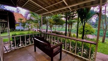 Standard Terrace river | Vista desde la habitación