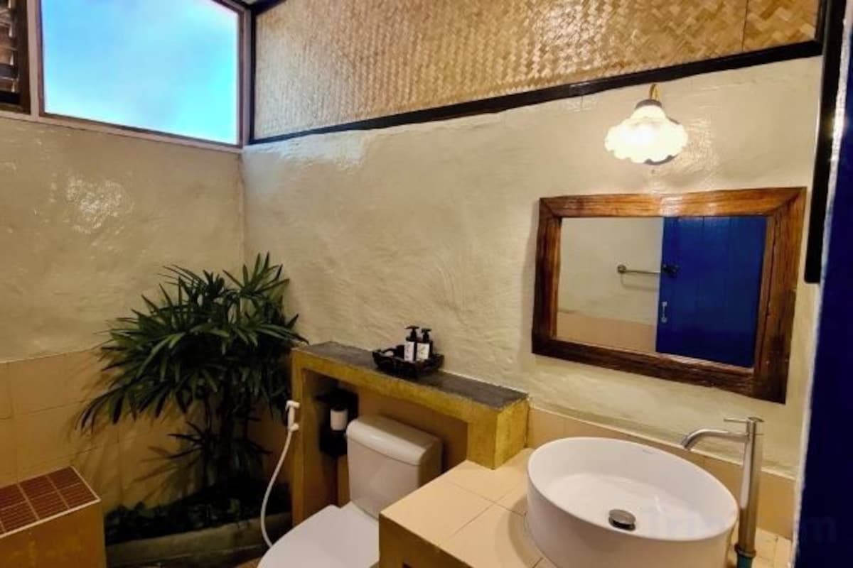 Bathroom | Shower, rainfall showerhead, hair dryer, towels
