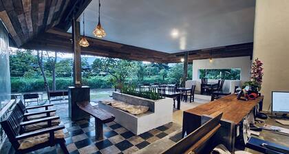 Canary Guesthouse