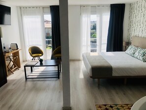Suite, Hot Tub | Balcony view - Hotel Finca Alcamino (Santa Cruz de Bezana)