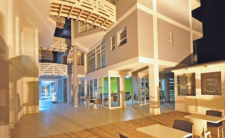 Pasillo. Swakopmund Plaza Hotel